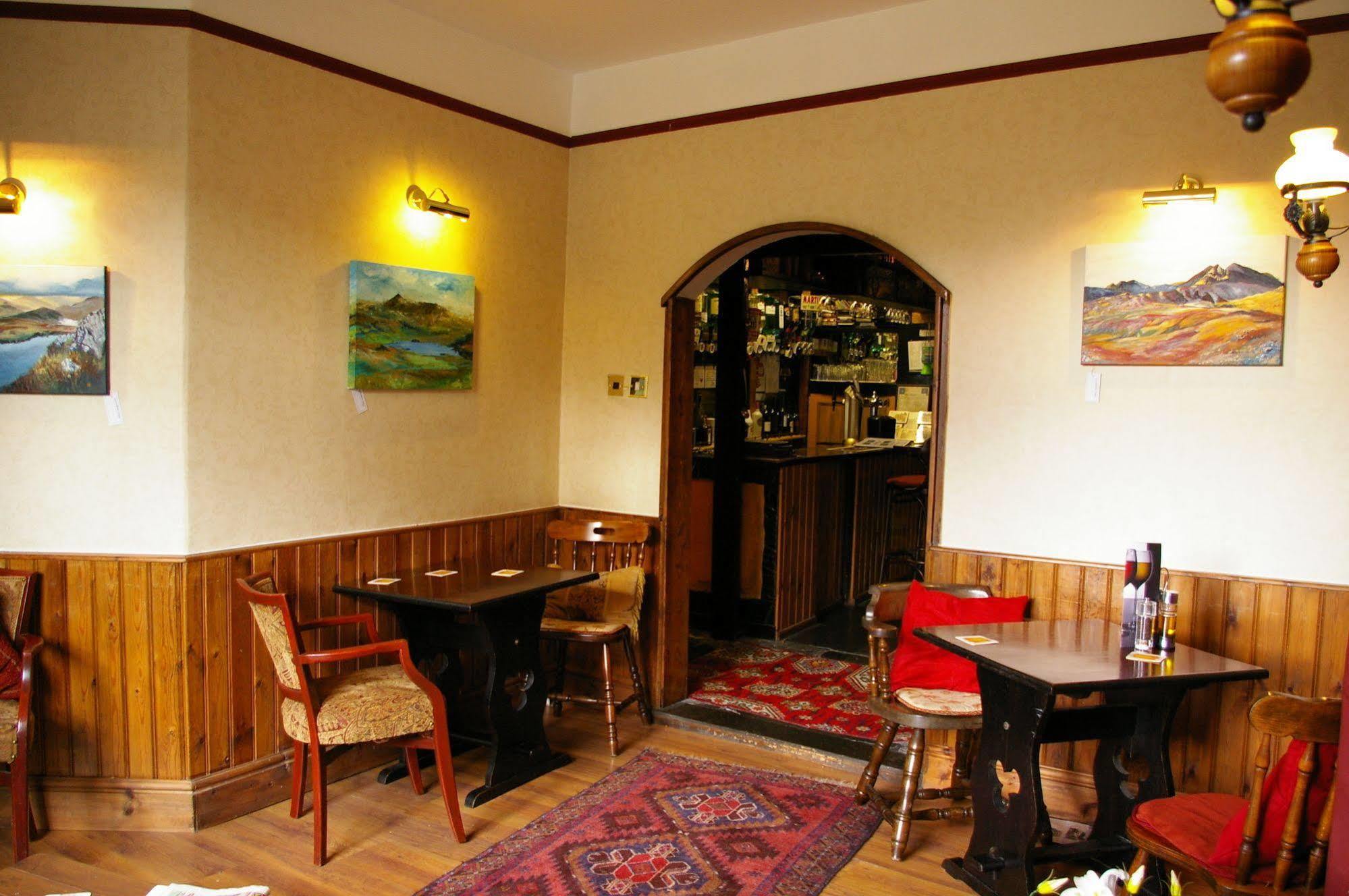Elen'S Castle Hotel Dolwyddelan Kültér fotó